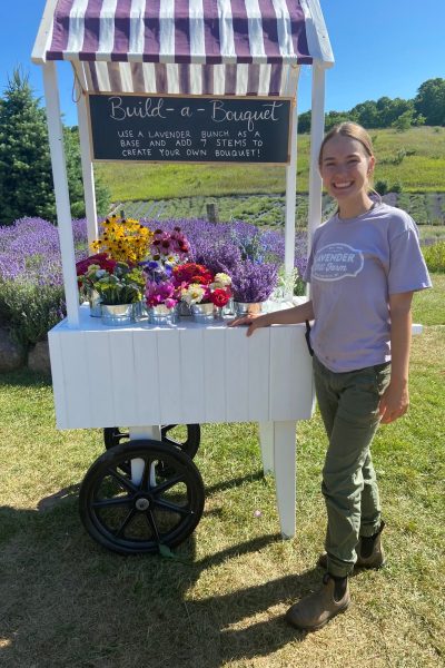 Flower Cart 07-22-22 IMG_8286